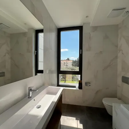 Oscar 4* Kastela