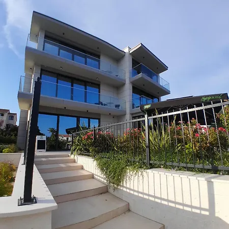 Oscar 4* Kastela