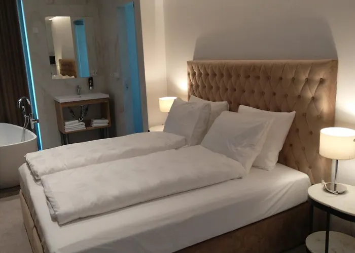 Hotel Oscar 4*